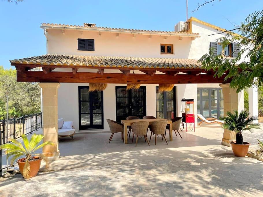 Strandnahe Mit Pool, Wifi, Klima, Heizung, Tischtennis, Trampolin In